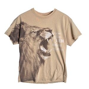 Kerusso Mens Lion of Judah Christian distressed‎ Graphic T-Shirt Tan Cotton Sz M
